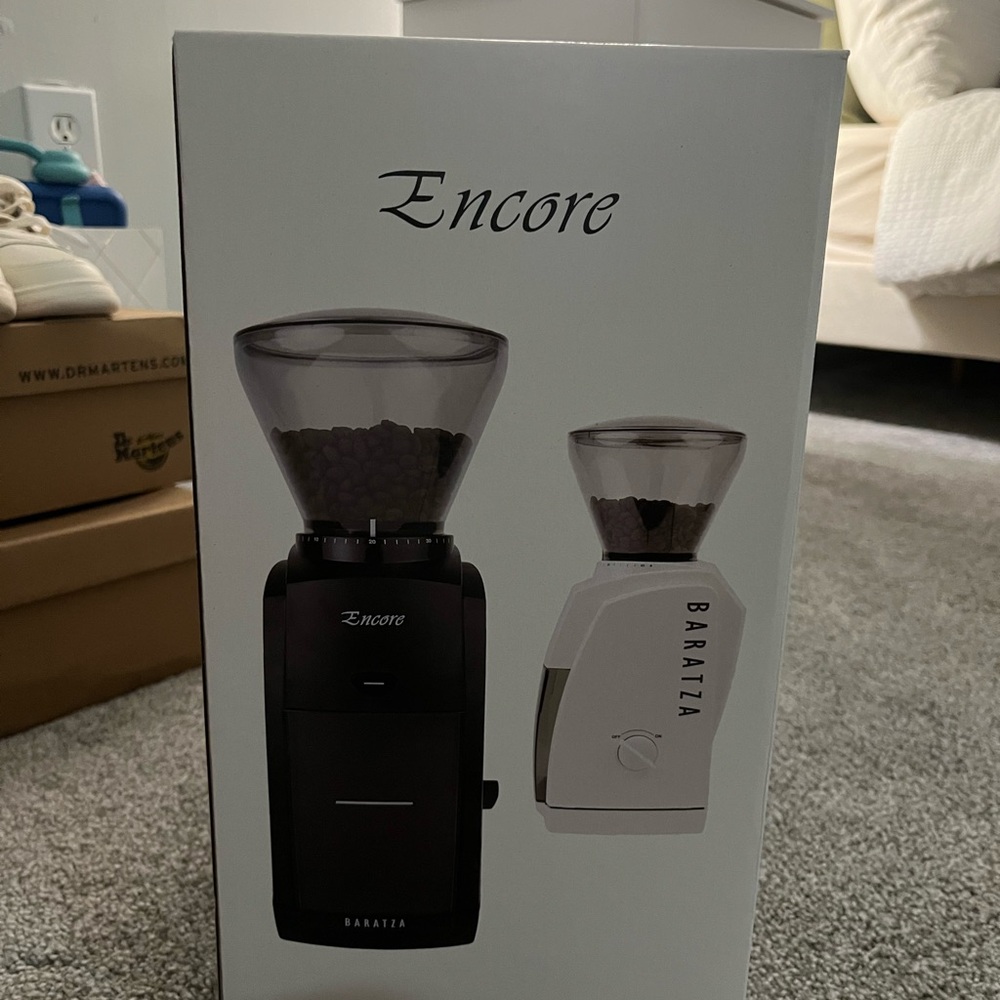 Baratza Encore Coffee Grinder - Black and White